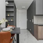 Rent Like - Spacious With Balcony Slonimskiego 2 Lägenhet *